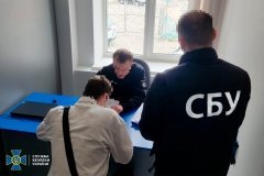 СБУ викрила псевдомінера, який «тероризував» ТРЦ у Вінниці