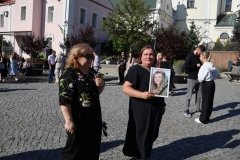 У Вінниці рідні медикині Яни Рихліцької взяли участь у вшануванні загиблих Захисників та Захисниць