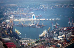 Кабмин утвердил проект реконструкции причала в Одесском порту со сметой в один миллиард
