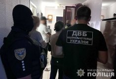 На Вінниччині троє молодиків видурили у літнього чоловіка землю