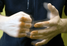 В Одессе мужчина избил полицейского