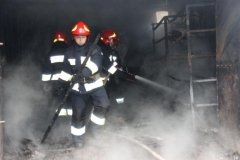 На Київській загорівся гараж підприємства