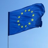 На Вінниччині юний водій іномарки пошматував прапор Євросоюзу