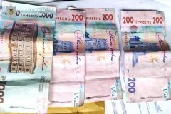Поліцейські розшукали жінку, яка викрала гроші з сумки відвідувачки перукарні