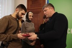 На Вінниччині родинам полеглих Захисників вручили державні нагороди посмертно