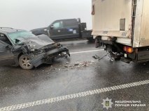 На об’їзній Вінниці зіткнулися Volkswagen і вантажівка MAN: постраждала пасажирка