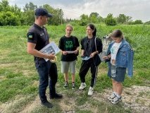 Рятувальники Вінниччини нагадали мешканцям громад правила безпеки: від вогню до вибухонебезпечних знахідок