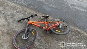 На Вінниччині внаслідок ДТП травмувався 15-річний велосипедист: поліція з'ясовує обставини