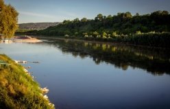 На Дністрі запровадили додаткові обмеження: прикордонники заборонили відпочинок і купання поза визначеними місцями