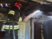 На Вінниччині за добу сталося сім пожеж: горіли будинки, господарські споруди та екосистеми