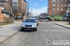 У Козятині легковик збив жінку на пішохідному переході: потерпіла в лікарні