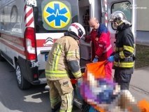 У Ладижині рятувальники допомогли літній жінці, яка не змогла відчинити двері через погане самопочуття