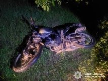 На Вінниччині п'яний мотоцикліст збив жінку: обох госпіталізували