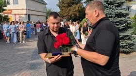Капітану з Крижополя Костянтину Олійнику вручили медаль «За поранення»