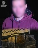 У Вінниці патрульні виявили у 24-річного чоловіка речовини, схожі на наркотики