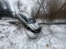 Дві аварії за пів години: у Хмільнику в ДТП постраждали четверо дітей