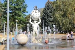 Серед найпривабливіших туристичних «магнітів» у Вінниці — проспект Космонавтів 
