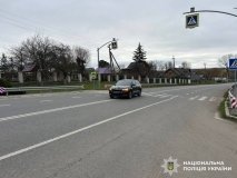 На Вінниччині автомобіль збив 10-річного хлопчика на пішохідному переході