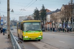 Маршрут 19Б у Вінниці тимчасово обслуговує муніципальний автобус