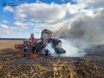 На Вінниччині вщент згорів трактор посеред поля