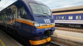 Укрзалізниця змінює розклад приміських поїздів: що варто знати пасажирам