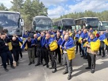 Ще 193 українські Захисники повернулися з полону: серед них — 15 воїнів з Вінниччини