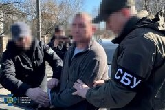 На Вінниччині викрили підпільного майстра зброї: СБУ затримала торговців боєприпасами