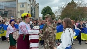 Герой повернувся: Тульчин емоційно зустрів захисника Павла Данилюка після 17 місяців полону