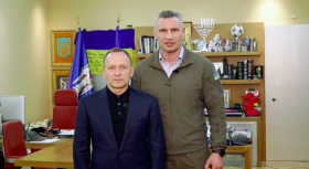 Це прецедент: мова йде про кожного мера в Україні, - Кличко та інші мери приїхали до Львова підтримати Атрошенка