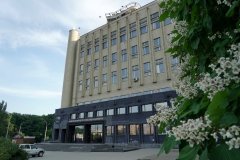 Два корпуси «Довженко-Центру» готують до приватизації
