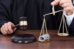 Дев’ять років за гратами та конфіскація майна: ВАКС виніс рішення по справі одеського судді-хабарника