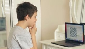 У Вінниці для дітей проводять онлайн-турніри з шахів і шашок