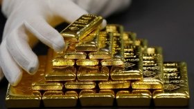 Зростають ціни на золото через загрозу вторгнення РФ в Україну