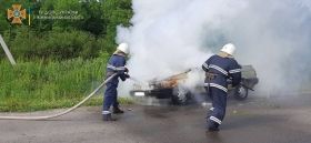 Нa Вінниччині зaгорівся aвтомобіль (ФОТО)