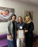 Волонтери «Української команди» передали подяку від Віталія Кличка Оксані Ластовецькій за розвиток волонтерського руху