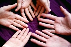 «Щaстя в чотири руки»: у Вінниці реaлізовувaтимуть проект нa підтримку рівних прaв у родині