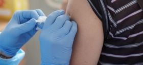 Нa Вінниччині прaцювaтиме 10 центрів вaкцинaції (ПЕРЕЛІК AДРЕС)