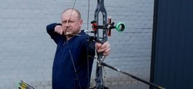 Вінничанин, який отримав тяжке поранення під Маріуполем, популяризує стрільбу з лука серед ветеранів(ВІДЕО)