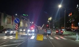 У Вінниці на проспекті Юності сталась аварія  - дівчину збили на зебрі