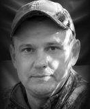 иця у жалобі - місто прощається із Героєм Ростиславом Паринцевим