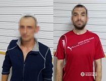 У Вінниці двоє чоловіків вкрали алкоголь з прилавку магазину