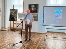 Президент МАН виставив на продаж колекцію картин для створення Музею науки