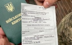 Юристи розповіли хто може виїхaти зa кордон під чaс мобілізaції 