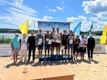 Волейболісти з Ладижинської громади вибороли «бронзу» Всеукраїнських пляжних ігор