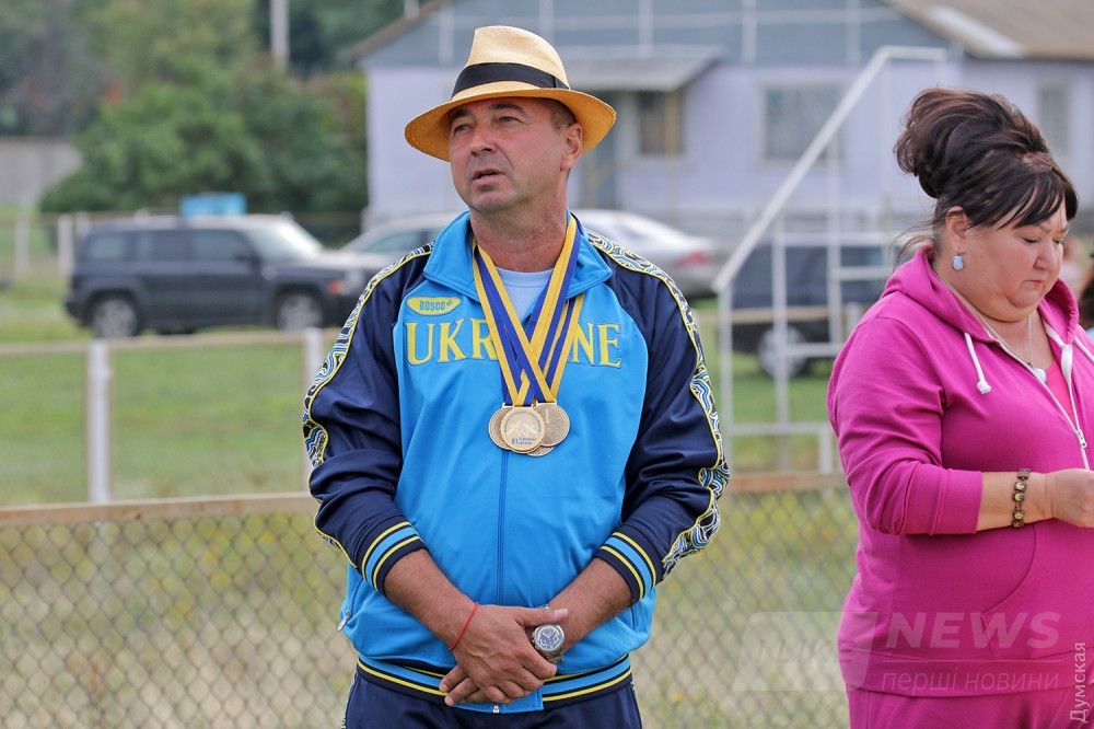 Многократный чемпион Украины и президент Федерации самолетного спорта Валерий Наливайко